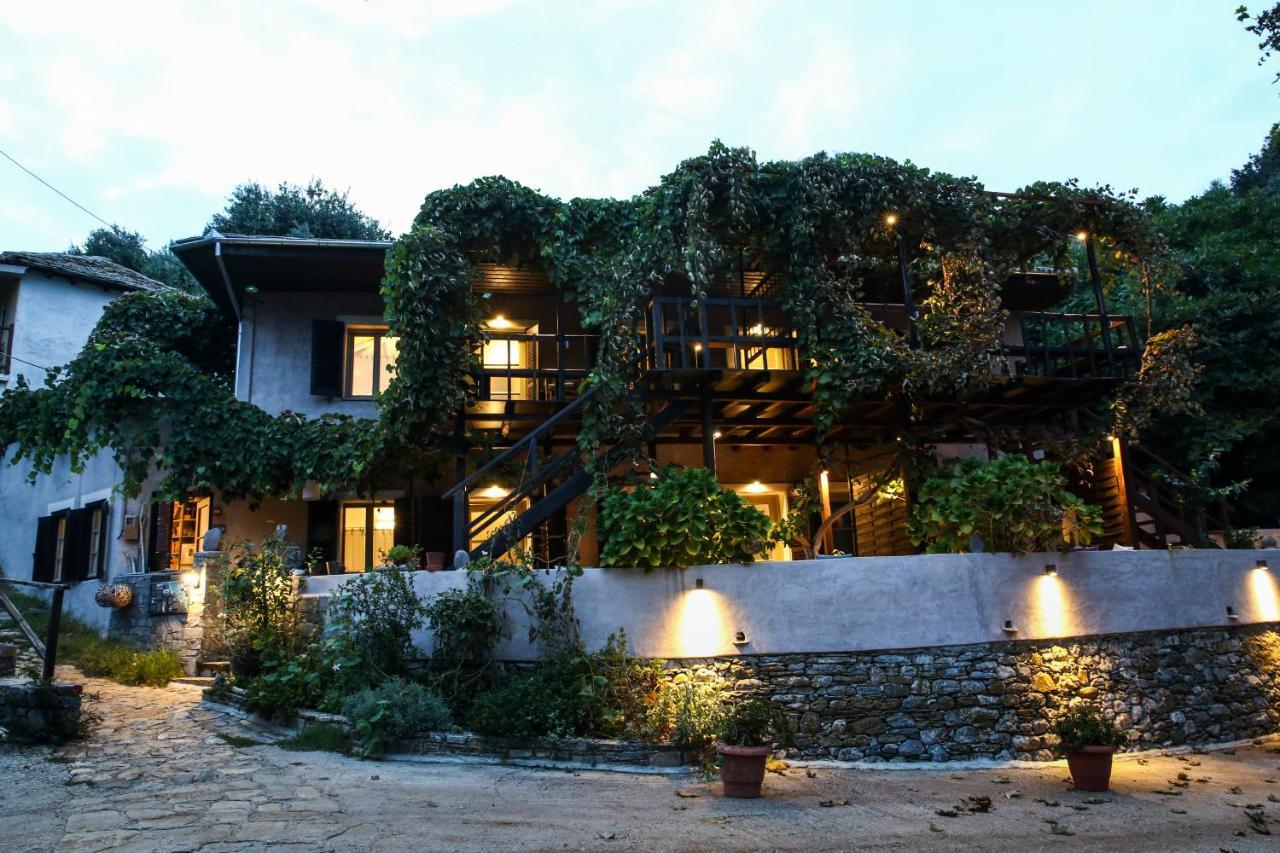 Ghermaniko Guesthouse Damúhari Kültér fotó